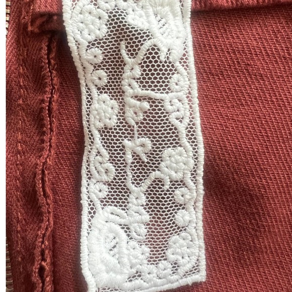 NWT Sadie & Sage Burgundy Denim Mini Skirt - Picture 4 of 9